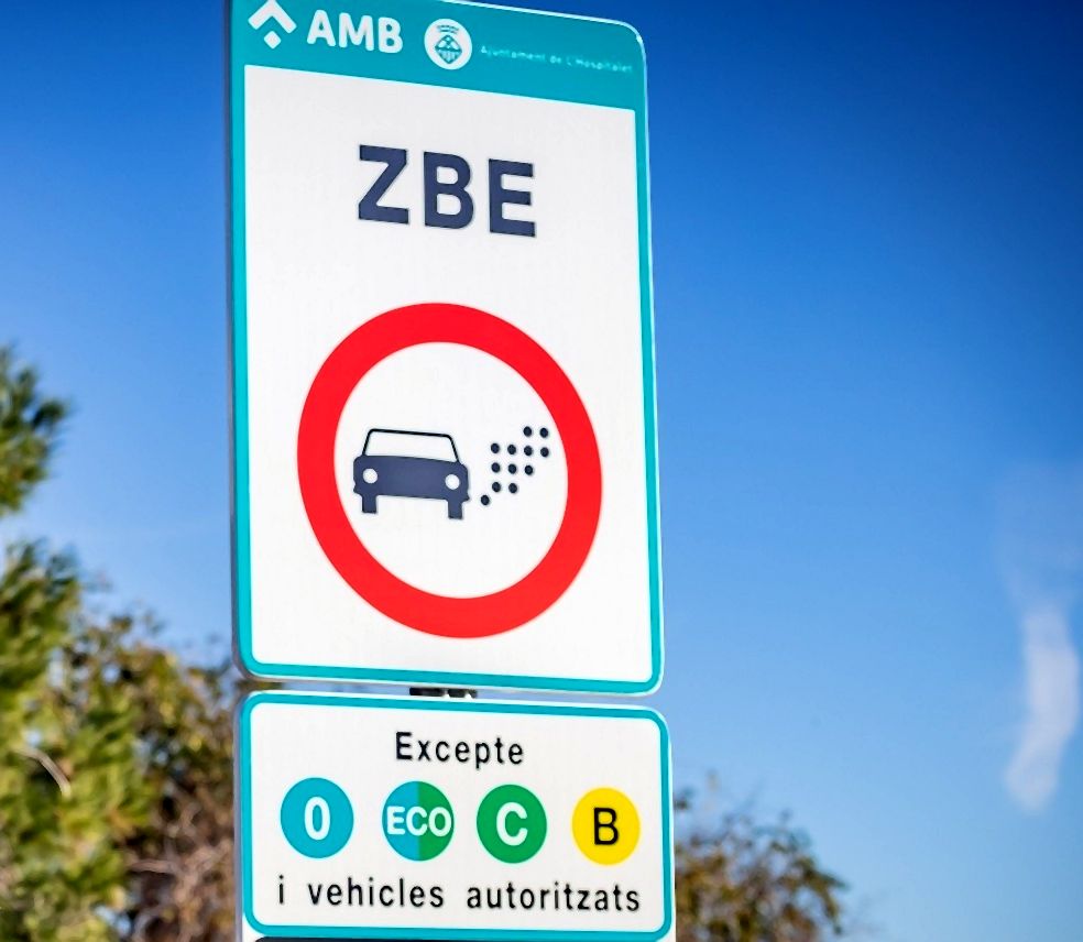 Senyal que indica l'accés a la ZBE
